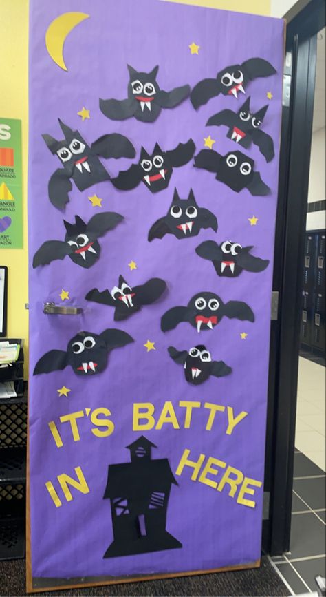 Halloween Door Art Classroom, Halloween Wall Ideas For Classroom, Fall Classroom Party Decorations, Fall Pre K Classroom Door Decoration, October Doors Classroom, Halloween Classroom Theme Ideas, Classroom Door For Halloween, Funny Halloween Door Contest, Classroom Doors For Halloween