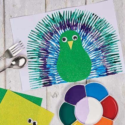 Zoo Animals Preschool, Process Art Preschool, Fork Crafts, Preschool Painting, Fork Art, Shrink Art, Painting Activities, Fish Crafts, Drawing Activities