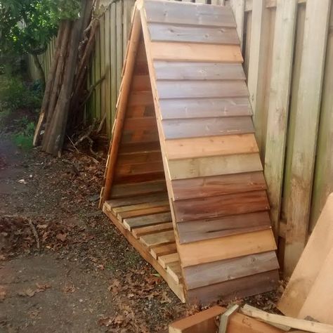 Side aspect of Firewood Storage A-frame. Beautiful patina due to different ages of wood being used. Spare odds and sods that had been lying around being used up. A Frame Firewood Storage, A Frame Wood Storage, Outdoor Wood Storage, Fire Area, Summer Outdoor Decor, Wood Storage Rack, Firewood Shed, Firewood Holder, Firewood Rack