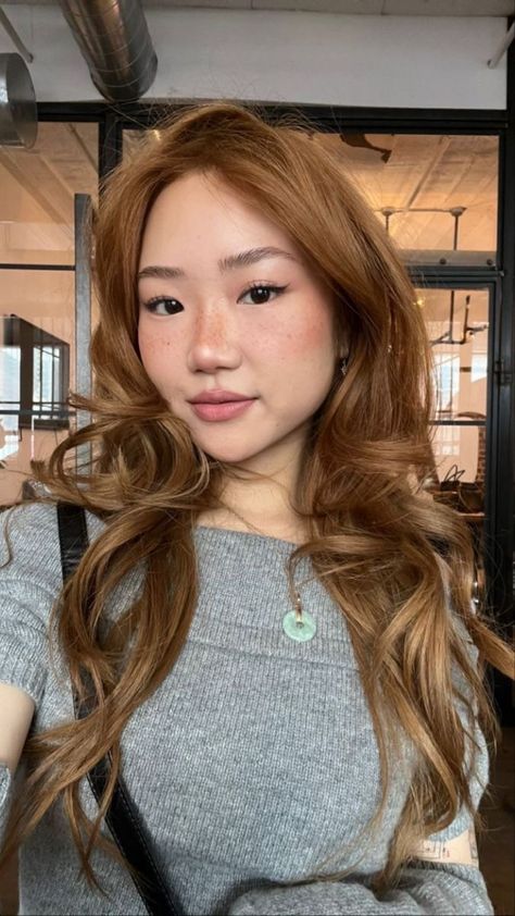 Brown Orange Hair, Orange Brown Hair, Blonde Hair Styles, Light Auburn Hair, Caramel Blonde Hair, Women's Haircut, Hair Asian, Hair Color Asian, Honey Brown Hair