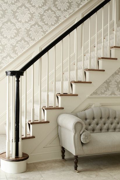 stairs with wainscotting Black Banister, Grey Damask Wallpaper, Black Staircase, تحت الدرج, Staircase Wall, Staircase Makeover, Stair Case, Lan Can, Foyer Decorating