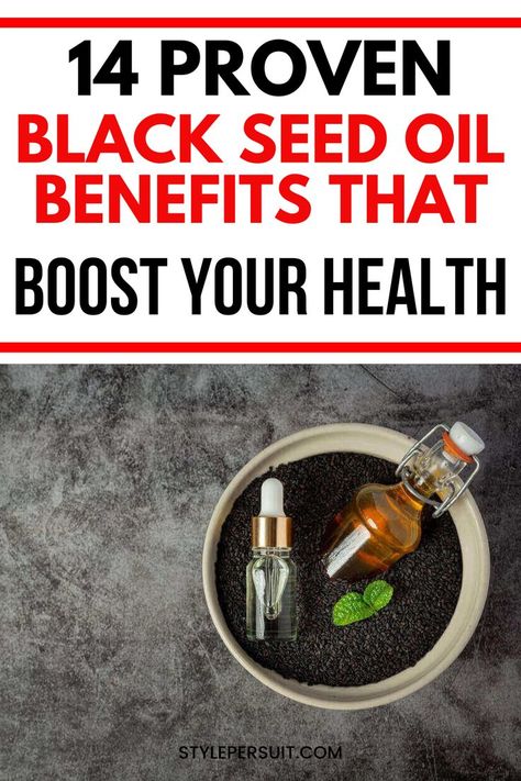 A bottle of black seed oil with fresh black cumin seeds and a small spoon, illustrating the amazing black seed cumin oil benefits and oil benefits for skin and overall health. Black Cumin Seed Oil Benefits, Benefits Of Black Seed Oil, Oil On Skin, Black Seed Oil Benefits, Benefits Of Black Seed, Black Cumin Seed Oil, Black Cumin Seed, Seeds Benefits, Cleaning Paint Brushes