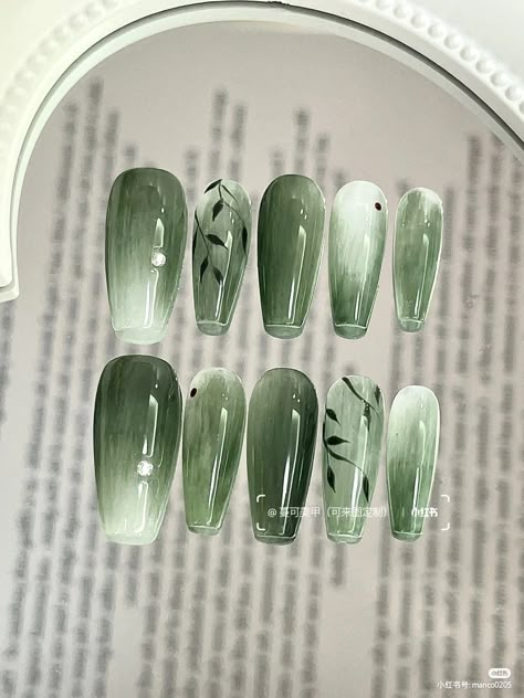 Forest Green Manicure, Bamboo Nail Design, Green Nails Aesthetic Vintage, Nail Designs Forest Green, Green Nails Korean Style, Green Cottage Core Nails, Dark Green Nails Designs Square, Jade Inspired Nails, Green Watercolor Nails