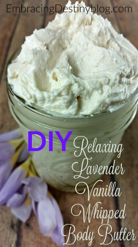 DIY Relaxing Lavender Vanilla Whipped Body Butter makes a perfect gift! Smells so good and good for sensitive skin. embracingdestinyblog.com Vanilla Diy, Bath Salts Diy, Homemade Body Butter, Diy Body Butter, Body Butters Recipe, Diy Lotion, Homemade Lotion, Lavender Vanilla, Homemade Bath Products