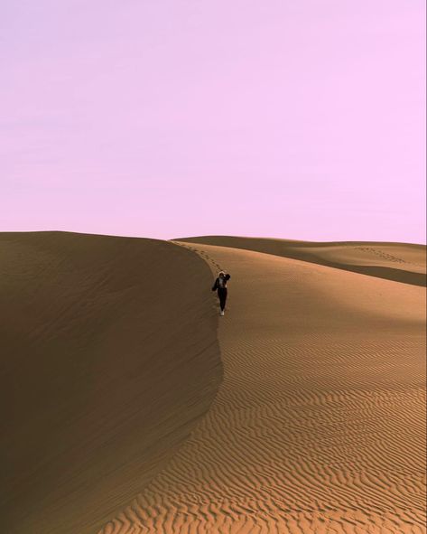 Aesthetic pic at Oceano dunes, CA. The dunes is a great place to take photos. Oceano Dunes, Aesthetic Pics, The Dunes, Great Places, Aesthetic Pictures, Natural Landmarks, Travel, Nature