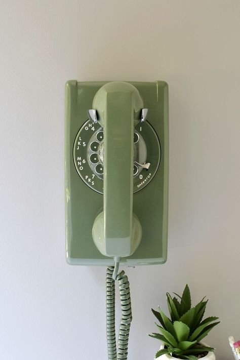 Wall Telephone, Retro Telephone, Telephone Vintage, Mint Green Aesthetic, Sage Green Wallpaper, Wall Phone, Retro Phone, Vintage Phones, Green Cases