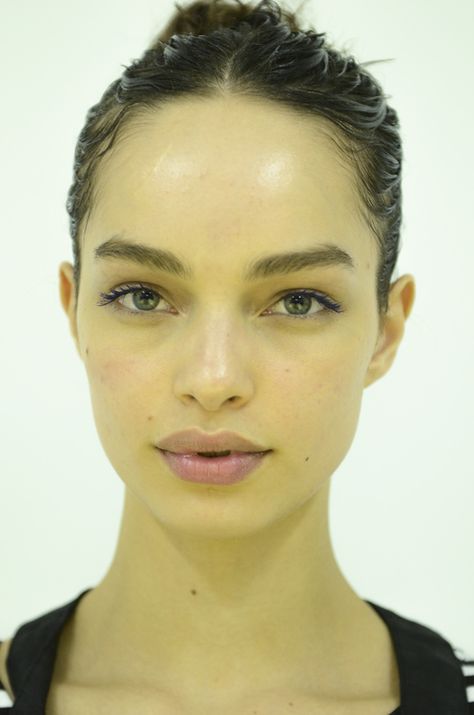 Luma Grothe Alena Blohm, Luma Grothe, Rhinoplasty Nose Jobs, Bare Face, Model Face, Natural Face, Pretty Face, Woman Face, A Black