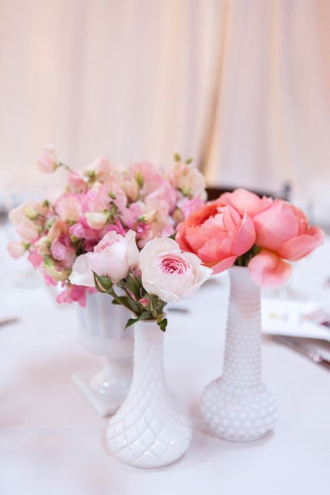 Wedding Table Decorations Pink, Wedding Flowers Pink, Milk Glass Centerpiece, Milk Glass Wedding, Bud Vase Centerpiece, Succulent Wedding Centerpieces, Pink Wedding Centerpieces, Pink Centerpieces, Vintage Wedding Flowers