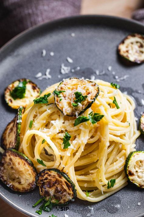 Seared Zucchini, Zucchini Pasta Recipes, Sip And Feast, Easy Zucchini Recipes, Fried Zucchini, Zucchini Spaghetti, Pasta Noodle Recipe, Stanley Tucci, Pasta Spaghetti