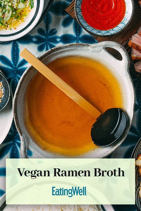 Vegan Ramen Broth Recipe, Vegetarian Ramen Broth, Vegan Broth Recipe, Ramen Broth Recipe Vegetarian, Vegan Broth Soup, Vegan Ramen Broth, Ramen Broth Recipe, Ginger Cabbage, Diy Ramen