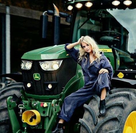 Tractor Photo Shoot, Tractor Photoshoot, Farmer Photoshoot, Pregnant Belly Photography, Farm Picture Ideas, Motocross Funny, Country Prom, Senior Photoshoot Poses, Tractor Photos