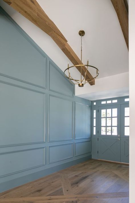 Top Picks: Favorite Paint Colors of the Moment - Heritage Haus Designs Courtland Blue Benjamin Moore, Van Courtland Blue Benjamin Moore, Van Courtland Blue, Blue Benjamin Moore, Paint Benjamin Moore, Front Door Paint, Door Paint, Accent Wall Colors, California Ranch