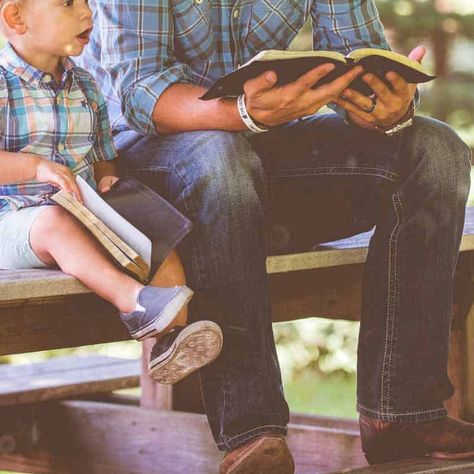 Ever wonder how to study the Bible as a family? Family devotions can be hard to figure out at first, but these 7 tips will show you how to engage your children in God's Word and help you teach your kids about the Bible in a way you can all enjoy. Christian parenting can seem overwhelming, but simply showing your children God's love is important. Ways To Study The Bible, Love Is Important, Ways To Study, Family Culture, Family Scripture, Family Bible Study, Family Bible, Study The Bible, Children Praying