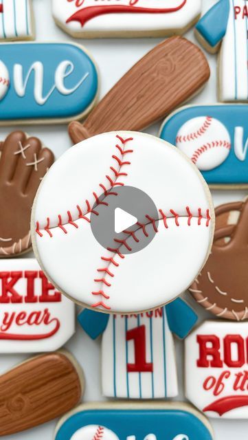 Royal Icing Baseball Cookies, Baseball Theme Decorated Cookies, Softball Cookies Royal Icing, Baseball Themed Cookies Decorated, Softball Decorated Cookies, Baseball Cookies With Royal Icing, Basketball Royal Icing Cookies, Baseball Sugar Cookies Decorated, Baseball Themed Cookies