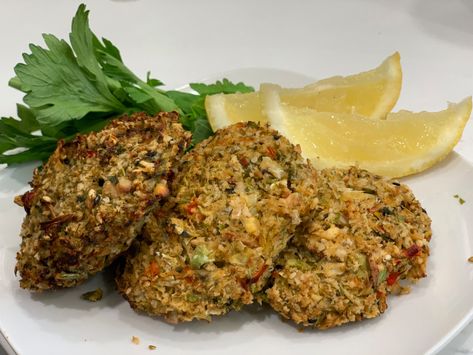 Tabitha Brown Vegan Recipes, Tabatha Brown, Vegan Seafood, Vegan Crab Cakes, Crab Cakes Recipe, Vegan Info, Vegan Crab, Tabitha Brown, Tamron Hall