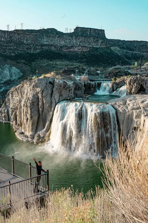 Shoshone Falls.. Twin Falls, Idaho.. WOW!!! Shoshone Falls, Twin Falls Idaho, Twin Falls, Niagara Falls, Idaho, Natural Landmarks, Water, Travel, Nature