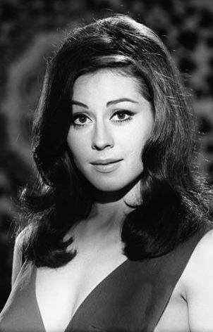 Sherry Jackson, Star Trek Tv Series, Star Trek Actors, Star Trek Models, Start Trek, Star Trek Cast, Star Trek 1966, Star Trek Tv, Star Trek Original Series