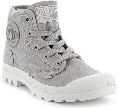 Palladium Boots Mens, Palladium Pampa Hi, Palladium Shoes, Palladium Boots, White Basketball Shoes, Bowling Shoes, Stylish Boots, Birkenstock Shoes, Shoes Outlet