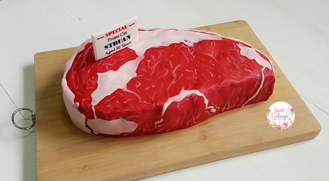 A realistic looking prime steak cake, presented on a chopping board. Red velvet inside of course. Steak Cake, Meat Cake, Realistic Cakes, Prime Steak, Crazy Cakes, Specialty Cakes, Chopping Board, Family Favorites, Of Course