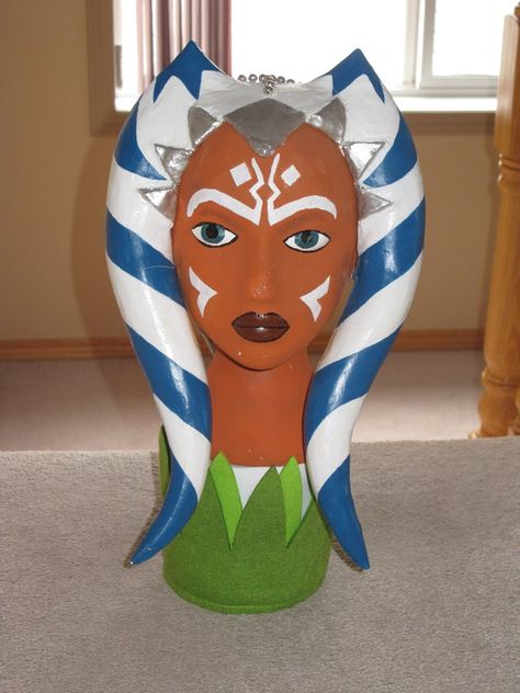 Ahsoka Tano Costume From Star Wars, the Clone Wars : 9 Steps (with Pictures) - Instructables Ahsoka Tano Costume, Ahsoka Tano Cosplay, Star Wars The Clone Wars, Headpiece Diy, The Clone Wars, Halloween Store, Birthday Halloween Party, Star Wars Party, Ahsoka Tano