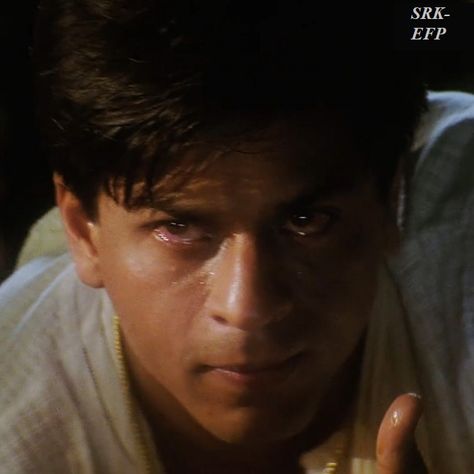 Devdas (2002) : Shahrukh Khan Picture/Photo. https://www.facebook.com/ShahrukhKhanEuropeenFanPage Srk Devdas, Devdas Shahrukh Khan, Don Shahrukh Khan, It Aesthetic, King Khan, Shah Rukh Khan, Indian Aesthetic, Shahrukh Khan, Anime Best Friends