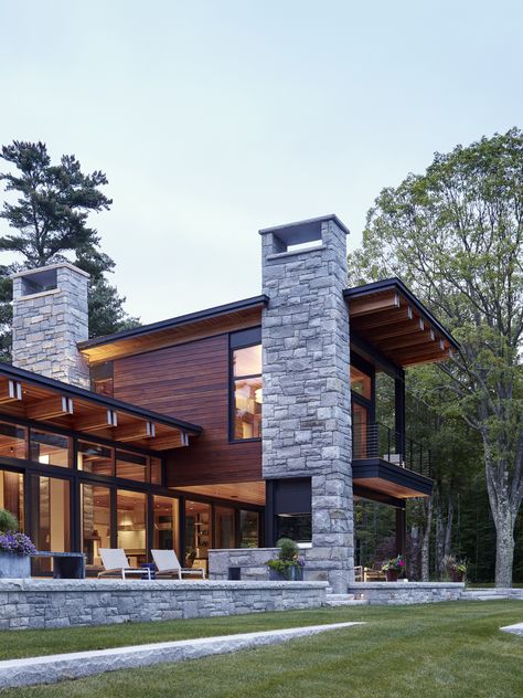 Lake Point House - MGa - Marcus Gleysteen Architects Modern Exterior Design, Modern Mountain House, Lake Houses Exterior, Modern Lake House, Mountain Modern, Modern Mountain, Barn Style House, Mountain House, Architectural Features