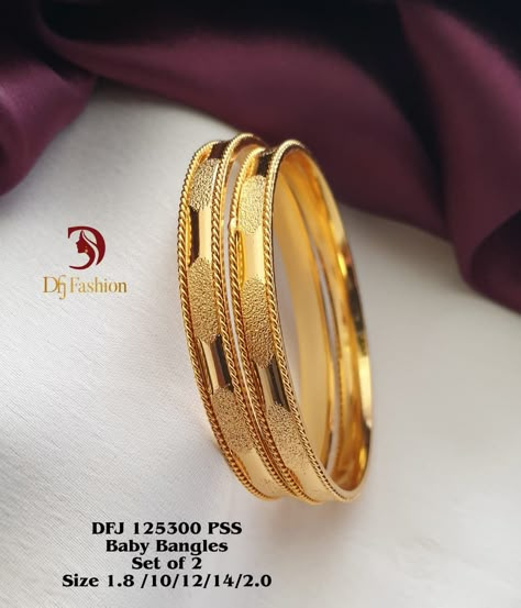 Trendy Bangles Gold, Trendy Gold Bangles, Plain Bangles, Gold Kangan, Simple Gold Bangle, Plain Gold Bangles, Kids Bangles, Gold Earrings For Kids, Neck Pieces Jewelry