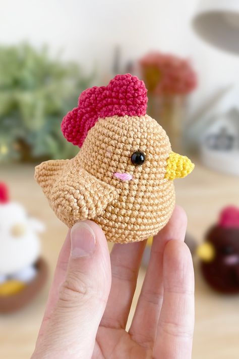 Olive the Chicken pattern by erinmaycrochet Amigurumi Crochet Pattern DIY Idea Gift Cute Crafts #amigurumi #crochet #chicken Crochet Chicken Pattern, Crochet Hen, Amigurumi Chicken, Fall Crochet Patterns, Fall Crochet, Chicken Pattern, Crochet Chicken, Knit Ideas, Crochet Animal