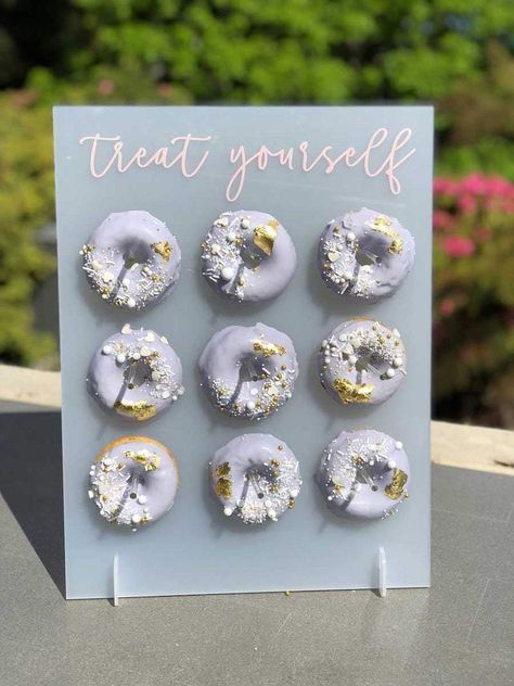 Treat Yourself Donut Stand - Who doesn't love a great dessert bar at a wedding? Looking for something different than the traditional cake? Essentials for your wedding donut bar from expert garter designer, The Garter Girl.   #gartergirl #thegartergirl #donutbar #weddingdessert #weddingplanning Acrylic Donut Wall, Donuts Stand, Donuts Wall, Donut Holder, Donut Bar Wedding, Donut Display, Donut Stand, Wedding Donuts, Donut Bar