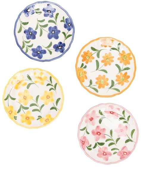 Handmade Pottery Plates, Ceramics Bowls Designs, Plates Handmade, Painted Ceramic Plates, Diy Pottery Painting, Clay Plates, Ceramic Dinnerware Set, Cerámica Ideas, Floral Plates