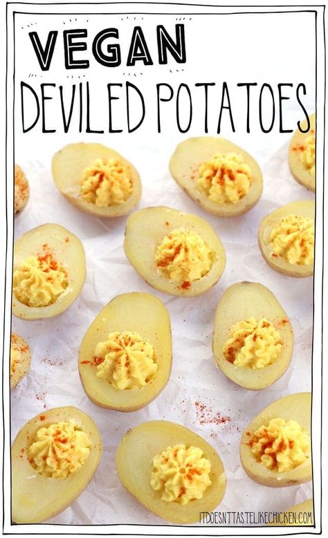 Vegan Deviled Potatoes! The perfect make ahead, easy-to-make appetizer for Easter or any party. Only 7 ingredients to make this vegan-friendly take on deviled eggs. With a secret ingredient, they even taste like eggs! #itdoesnttastelikechicken #veganrecipes #easter Party Food Vegan, Deviled Potatoes, Potato Appetizers, Vegan Easter, Vegan Party Food, Easy To Make Appetizers, Vegan Party, Vegan Holidays, Tofu Scramble