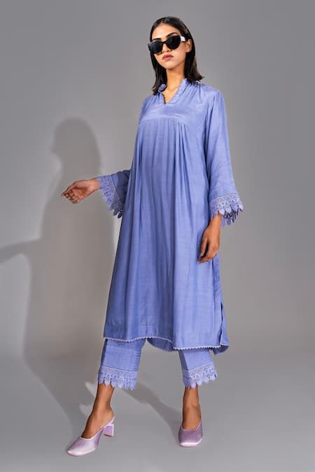 Buy Blue Kurta And Pant Mul Cotton Embroidered French Lace Band V Work Set For Women by Shruti S Online at Aza Fashions. Pakistani Lace Kurtas, Lace Kurta, Lace Designs On Suits, Heavy Suits, Traditional Chic, Ikkat Dresses, Coord Sets, Fashion Show Dresses, Making Patterns