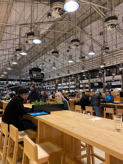 Time Out Market, Lisbonne, Portugal | Février 2020 🍛 #timeout #market #travel #traveling #travelgram #travelideas #lisboa #lisbon #lisbonne #portugal #food Time Out Market Lisbon, Portugal Food, Pop Up Market, Time Out, Lisbon, Portugal, Marketing, Stone, Travel