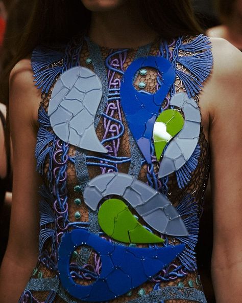 Backstage at Peter Pilotto SS15 Girl Biker, Jimmy Hendrix, Plastic Dress, Fabric Embellishment, Peter Pilotto, Textiles Techniques, Couture Embroidery, Tough Girl, Cyberpunk Fashion