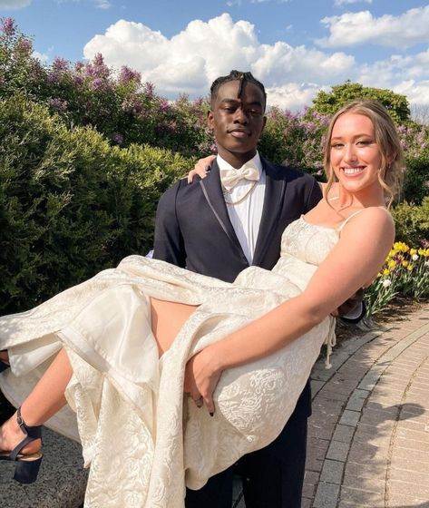 Black Male Leadership – Interracial Marriage True Love Couples, Indian Maternity, Black Man White Girl, Making Choices, Interracial Family, Black And White Couples, Interracial Wedding, Interacial Couples, Mixed Couples