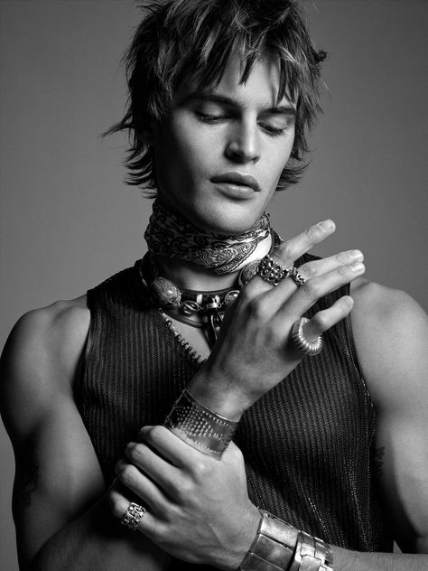 Parker van Noord 2021 VMAN Fashion Editorial | The Fashionisto Male Jewelry Photoshoot, Parker Van Noord, Heart Pose, Mens Photoshoot, Hearts Jewelry, Male Jewelry, Vogue Men, Mens Editorial, Men Photoshoot