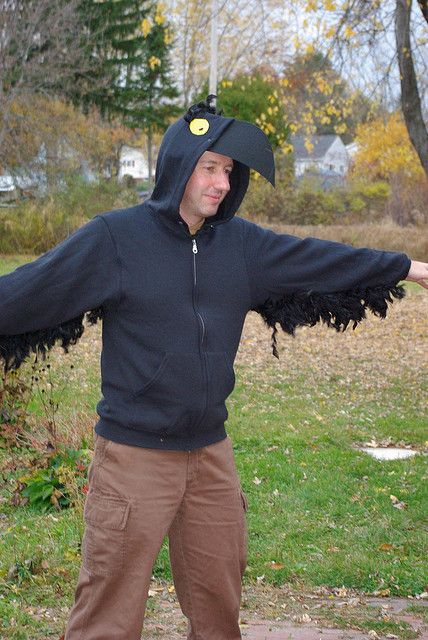 Simple crow hoodie. This would work well for a quick Procession of the Species costume. Bird Costumes, Raven Costume, Toddler Boy Halloween Costumes, Crow Costume, Ball Costume, Bat Costume, Bird Costume, Book Week Costume, Halloween Items