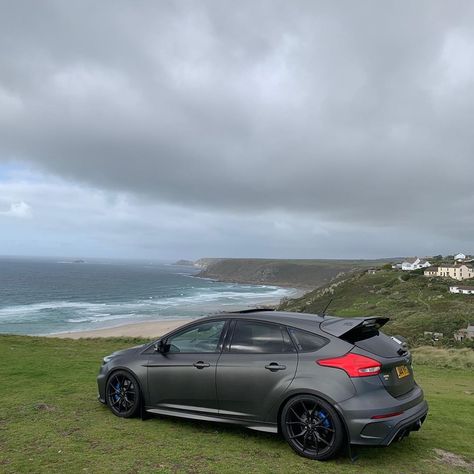 Ford Focus St Mk3, Ford Focus Mk3, Ford Focus Hatchback, Ford Focus 3, Tokyo Drift Cars, Corolla Hatchback, Eco Friendly Cars, Focus Rs, Ford Focus Rs