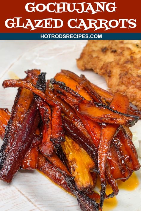 Gochujang Carrots, Mac Recipes, Carrots Slow Cooker, Gochujang Recipe, Carrots Side Dish, Glazed Carrots Recipe, Veggie Delight, Spicy Pork, Glazed Carrots