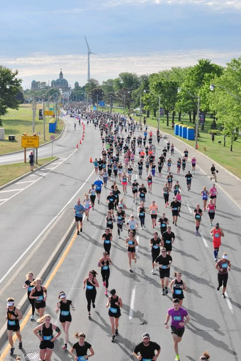 #Toronto# Waterfront 10km Running Running Half Marathon Aesthetic, People Running Aesthetic, Running Race Aesthetic, Run Club Aesthetic, Couch To Half Marathon Training, Cross Country Motivation, Toronto Waterfront Marathon, Marathon Aesthetic, Running Vibes