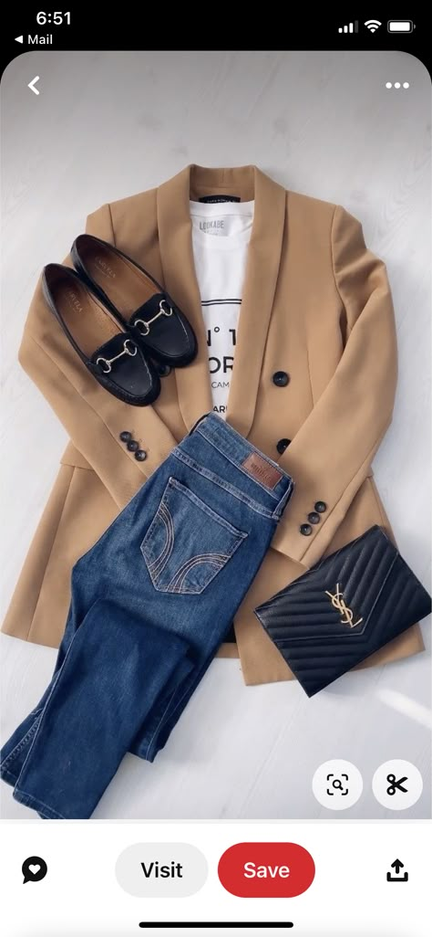 Tan Blazer Outfits Women, Camel Blazer Outfits Women, Casual Blazer Outfit Women, Tan Blazer Outfits, Camel Blazer Outfit, Blazer Outfits Women, Outfits Blazer, Mode Ab 50, Capsule Wardrobe Casual