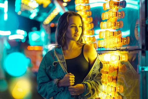 Carnival Photo Shoots, Carnival Photoshoot, Arcade Photoshoot, Fair Photoshoot, Neon Photoshoot, Fair Pictures, Carnival Photography, Fair Photography, Neon Photography