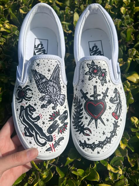 Hand painted vans that have a bit of a tattoo sleeve vibe  Perfect for your favorite tattoo enthusiast in your life! Diy Vans Paint, Custom Canvas Shoes, Vans Drawing On Shoes, Diy Gifts Men, Traditional Foot Tattoo, Painted Vans Ideas, Painted Vans Slip On, Sneaker Customization, Vans Tattoo