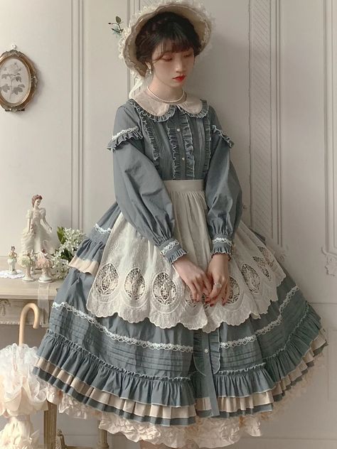 Classic Lolita | Aesthetics Wiki | Fandom Taobao Brands, Gaun Abad Pertengahan, Dresses Coats, Op Dress, Lolita Outfits, Classic Lolita, Old Fashion Dresses, Kawaii Clothes, Lolita Dress