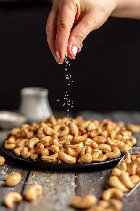 Maple Roasted Cashews Maple Cashews, Cashew Recipes, Cinnamon Candy, Maple Butter, Roasted Pecans, Roasted Cashews, Nut Recipes, Cashew Cream, Roasted Nuts