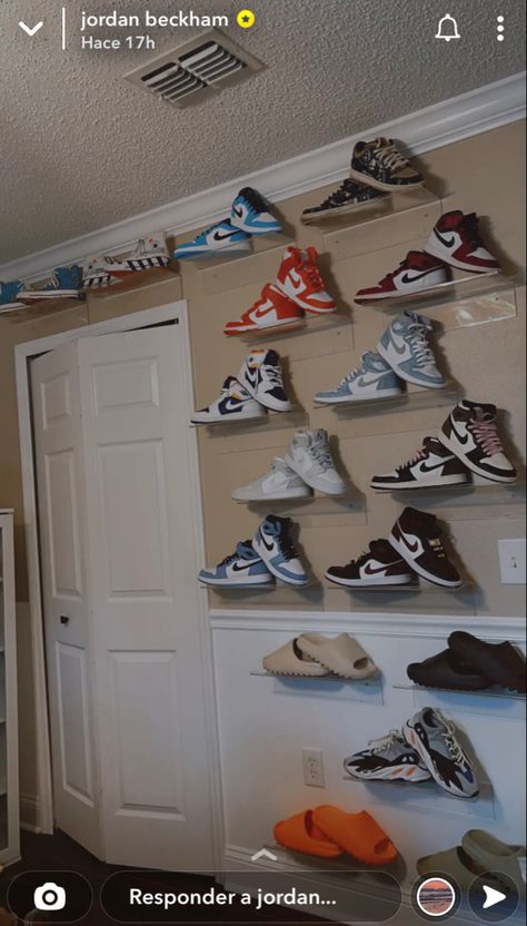 Shoe Wall Display Bedrooms, Nike Room, Aesthetic Fashion Men, Happy Birthday Tom, Sneakerhead Room, Sneaker Displays, Shoe Organization, Organization Storage Ideas, Shoes Wallpaper