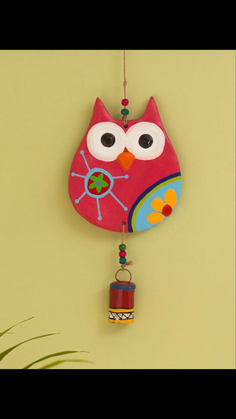 New Year Diy Crafts, Diy Wall Hanging Yarn, Owl Wall Hanging, Diy Crafts Love, Diy Wall Art Decor, Clay Wall Art, Art And Craft Videos, Paper Craft Diy Projects, Wall Hanging Crafts