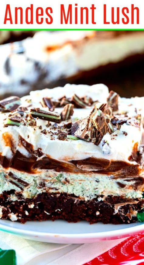 Mint Dessert Recipes, Andes Mint Recipes, Lasagna Desserts, Mint Dessert, Lasagna Dessert, Lush Desserts, Lush Dessert, Dessert Lasagna, Andes Mints