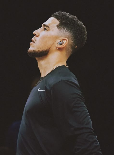 Booker Nba, Phoenix Photography, Nba Haircuts, Kelly Oubre Jr, Kelly Oubre, Men Haircut Curly Hair, D Book, Photography Nikon, Devin Booker