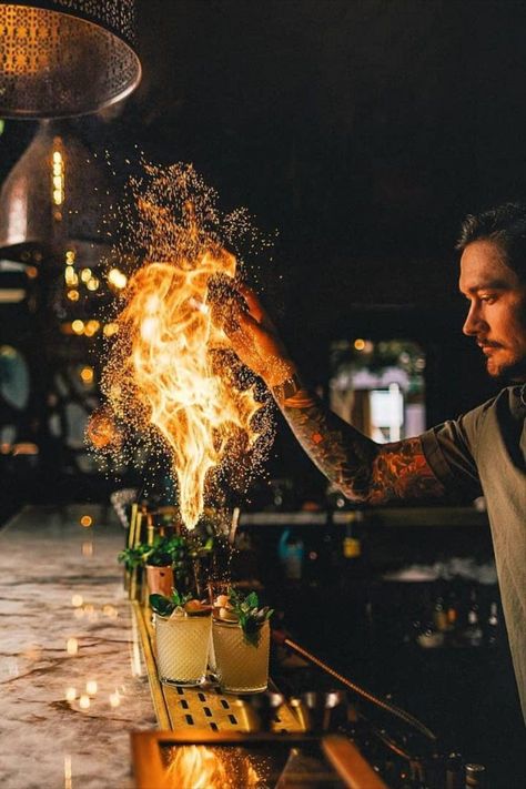 Bartender Photoshoot, Fire Cocktails, Photo Book Idea, Photo Bar, Luxury Cafe, Gin Festival, Bar Photography, Bar Aesthetic, Breathing Fire